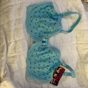 Olga Flirty 38DD NWT